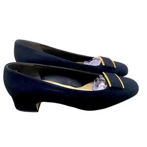 Selby comfort flex black suede 1 inch block heel shoes gold tone toe detail sz 9